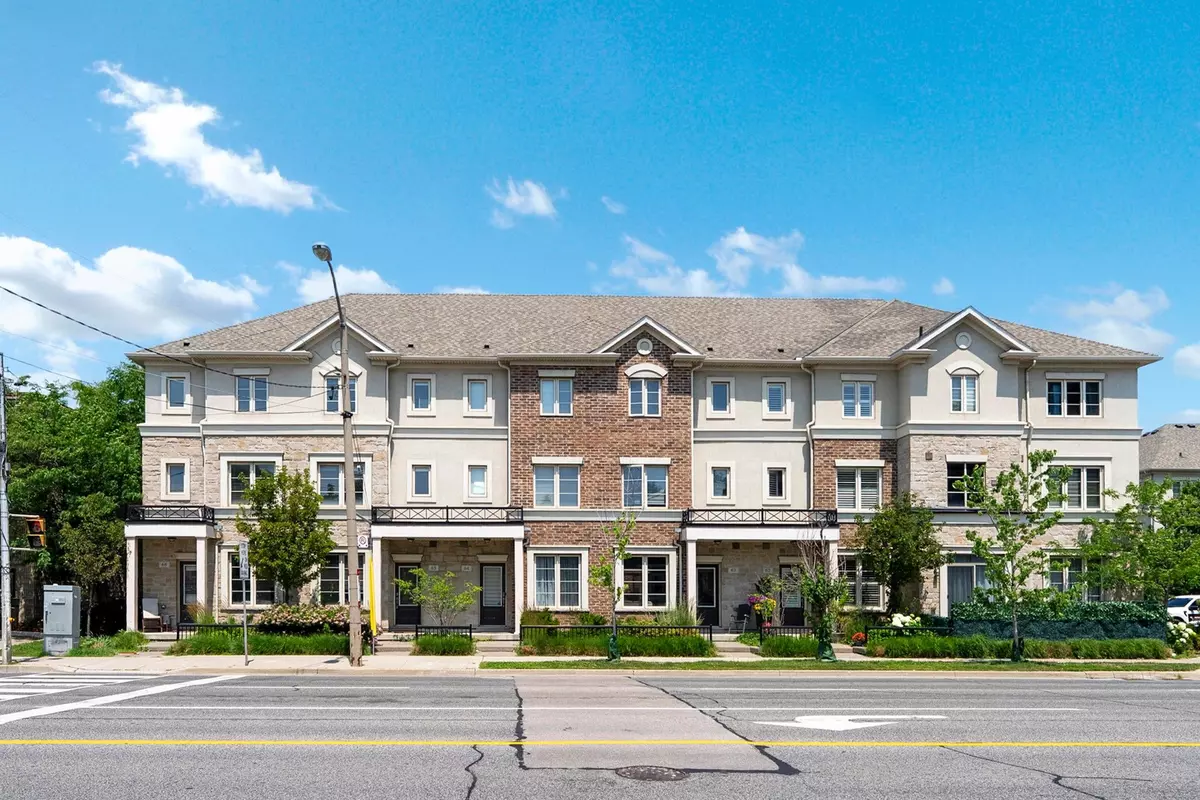 Toronto W06, ON M8W 0A8,636 Evans AVE #65