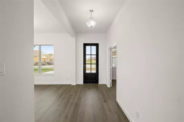Desoto, TX 75115,947 Richard Pittmon Drive
