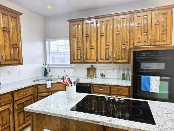 Rowlett, TX 75087,9614 Heartstone Lane