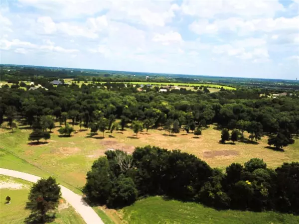 Van Alstyne, TX 75495,1800 North Lincoln Park Road Road