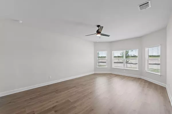 Hutchins, TX 75141,1008 Cedar Street