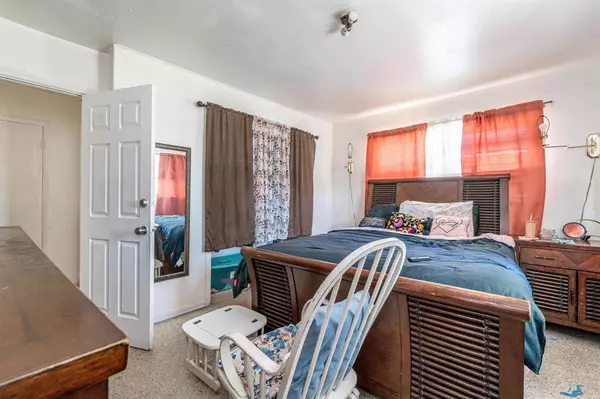 Miami, FL 33169,1021 NW 195 ST