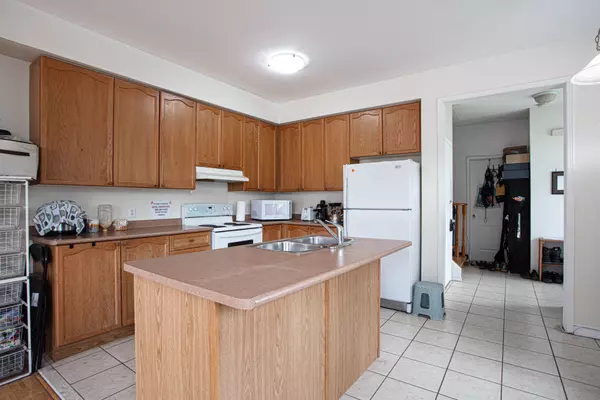 Toronto W05, ON M3J 3T2,333 Cook RD