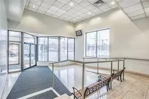 Mississauga, ON L5B 3X7,25 Agnes ST #403