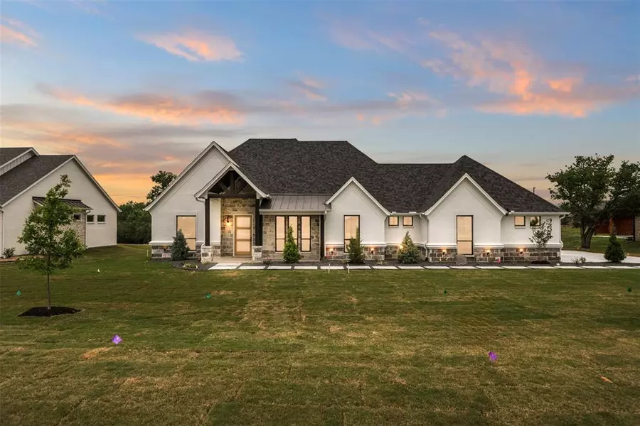 234 Coalson Crossing, Azle, TX 76020