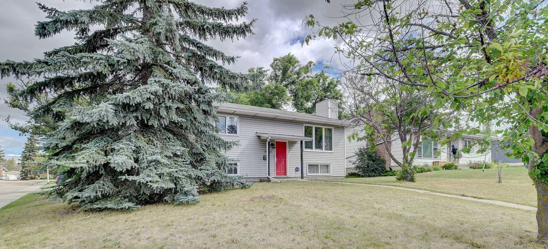 10032 86 AVE, Grande Prairie, AB T8V 0A6