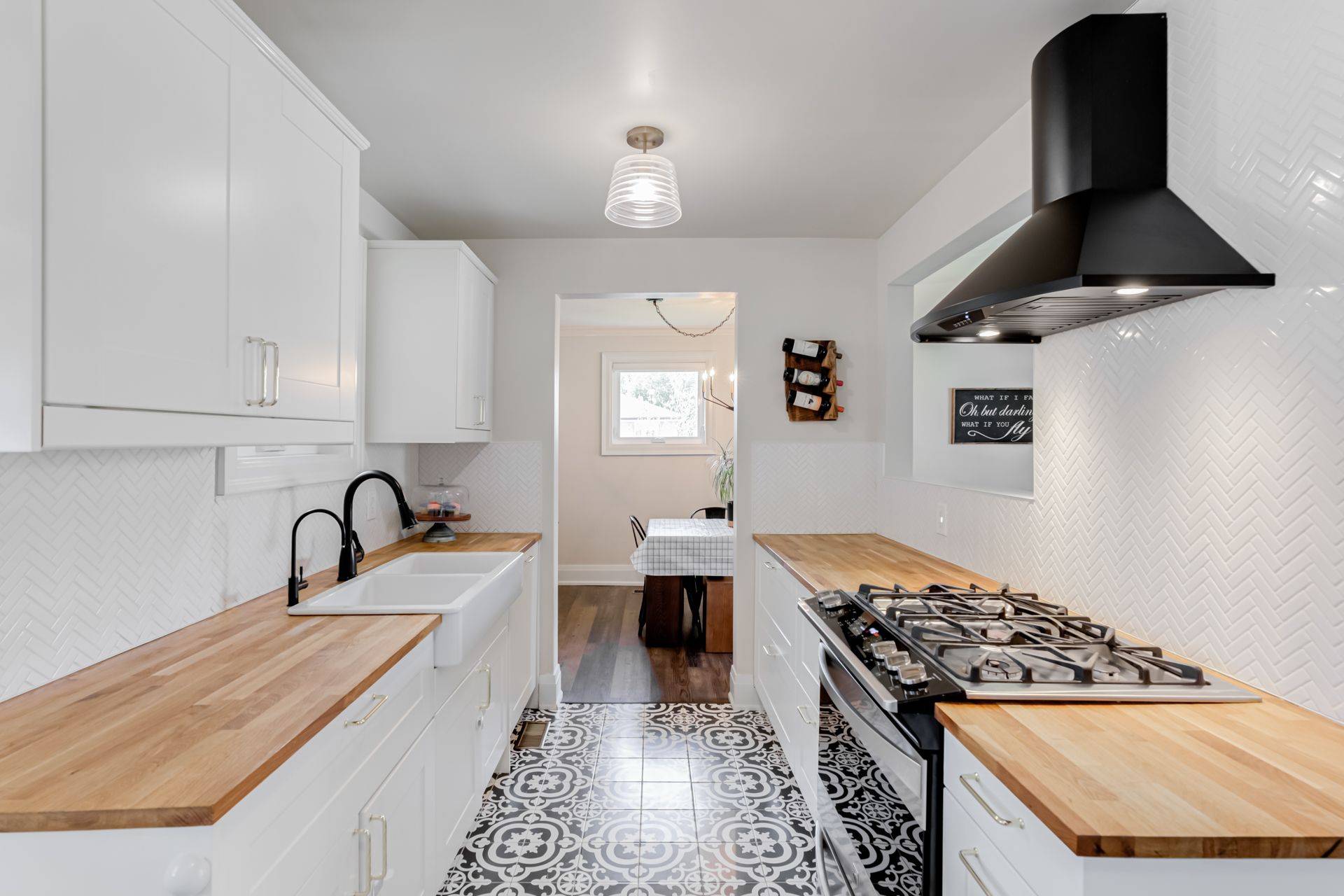 Brampton, ON L6X 2C9,43 Sherwood CRES