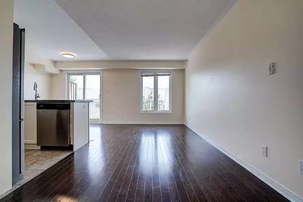 Toronto E04, ON M1L 0E8,653A Warden AVE #51