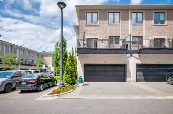 22 American Elm WAY, Markham, ON L3R 5R8