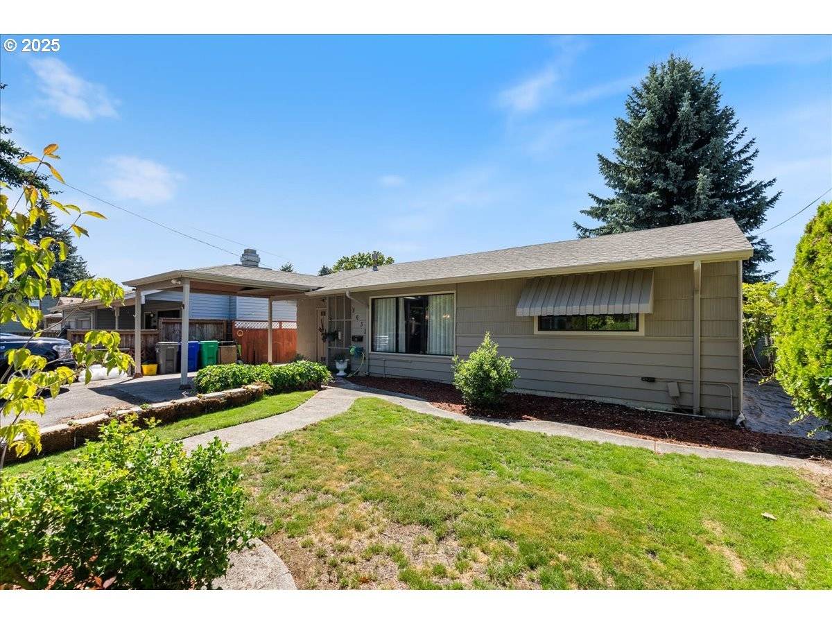Portland, OR 97220,8632 NE CLACKAMAS ST