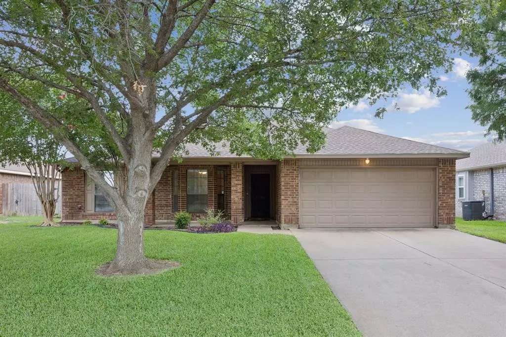 Watauga, TX 76148,6560 Meadowlark Lane E