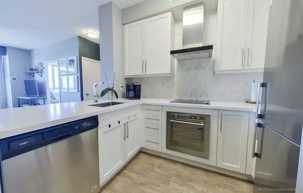 Burlington, ON L7R 0B4,2093 Fairview ST #807