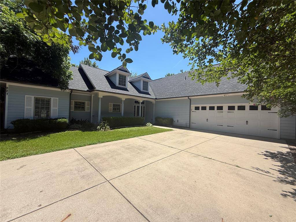 227 Pecan Hollow Circle, Anna, TX 75409