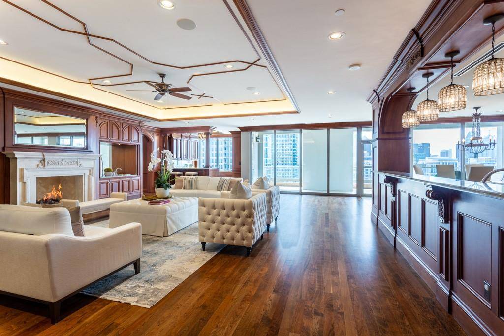 2300 WOLF Street #19A, Dallas, TX 75201
