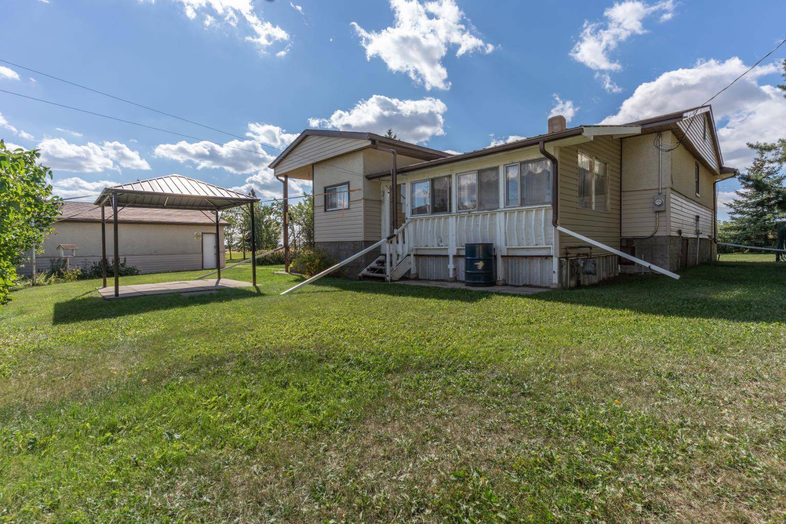 Rural Camrose County, AB T4V 2N1,47159 833 HWY
