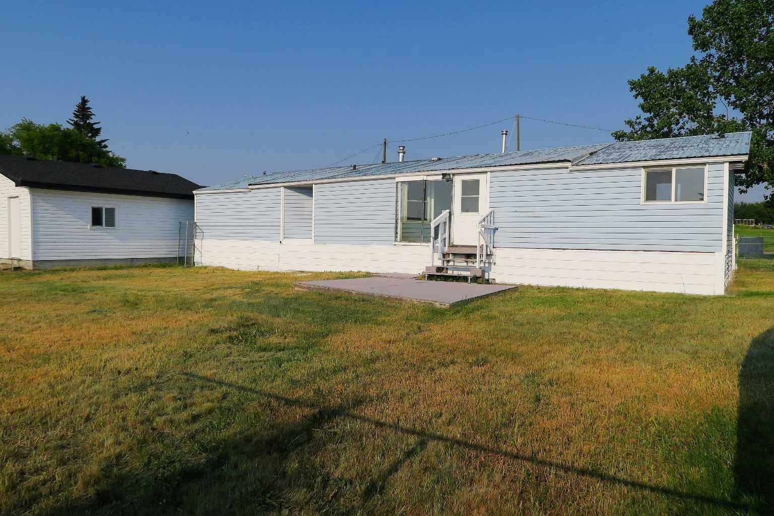 Swalwell, AB T0M 1Y0,113 Alberta AVE