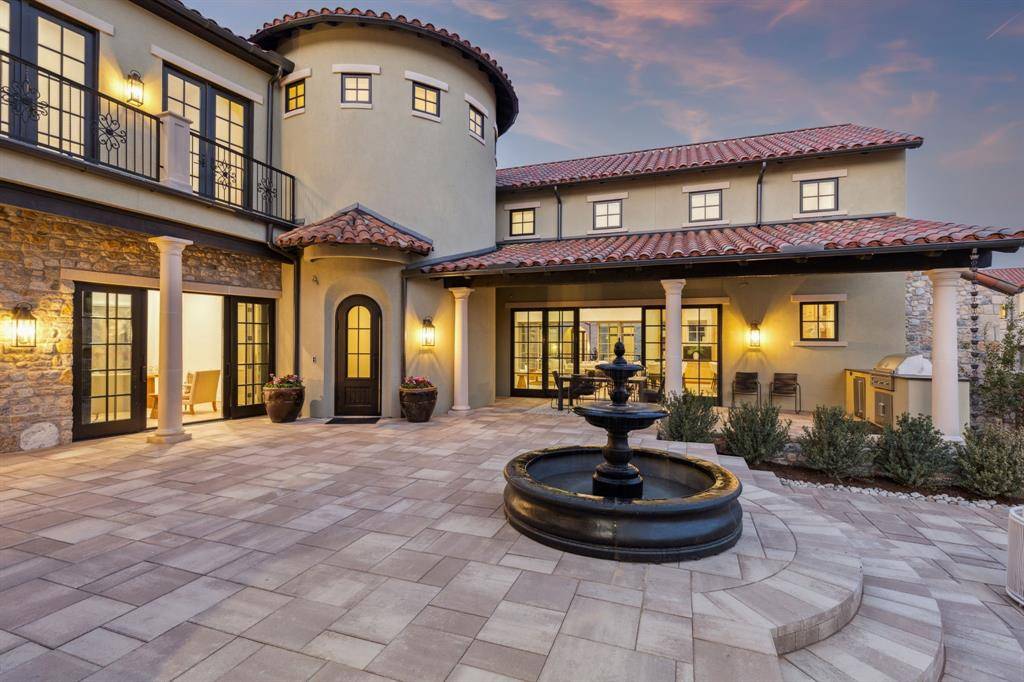 Westlake, TX 76262,10 Catalonia Drive