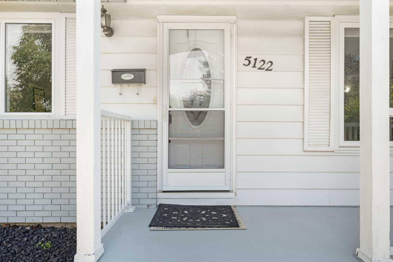 Calgary, AB T3A 0S9,5122 48 ST NW
