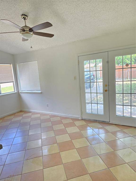 Garland, TX 75041,906 High Country Drive