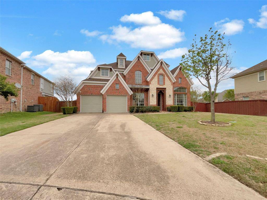 4908 Soaring Eagle Court, Grand Prairie, TX 75052