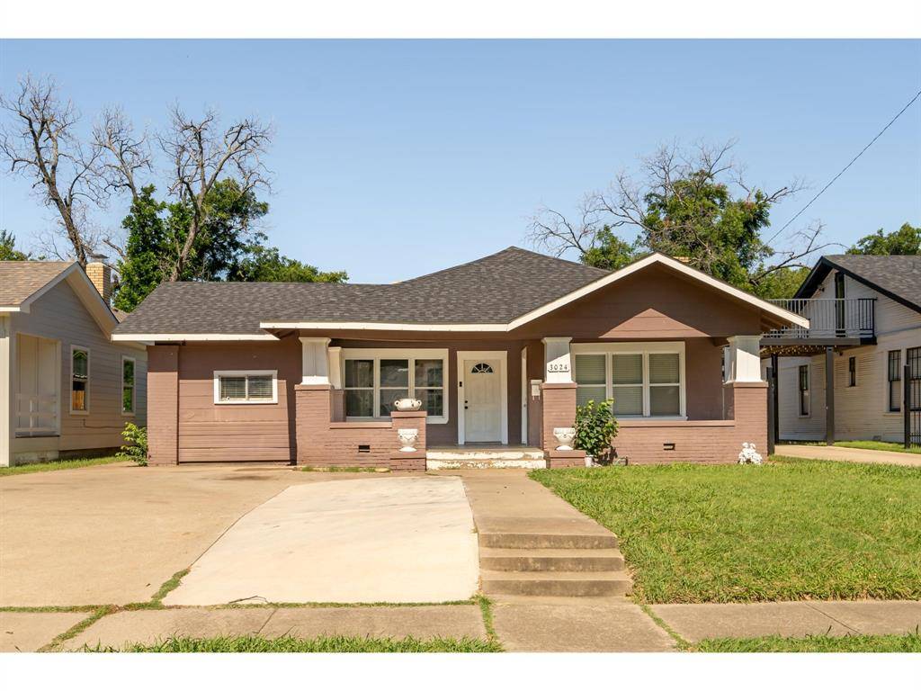 3024 College Avenue, Fort Worth, TX 76110