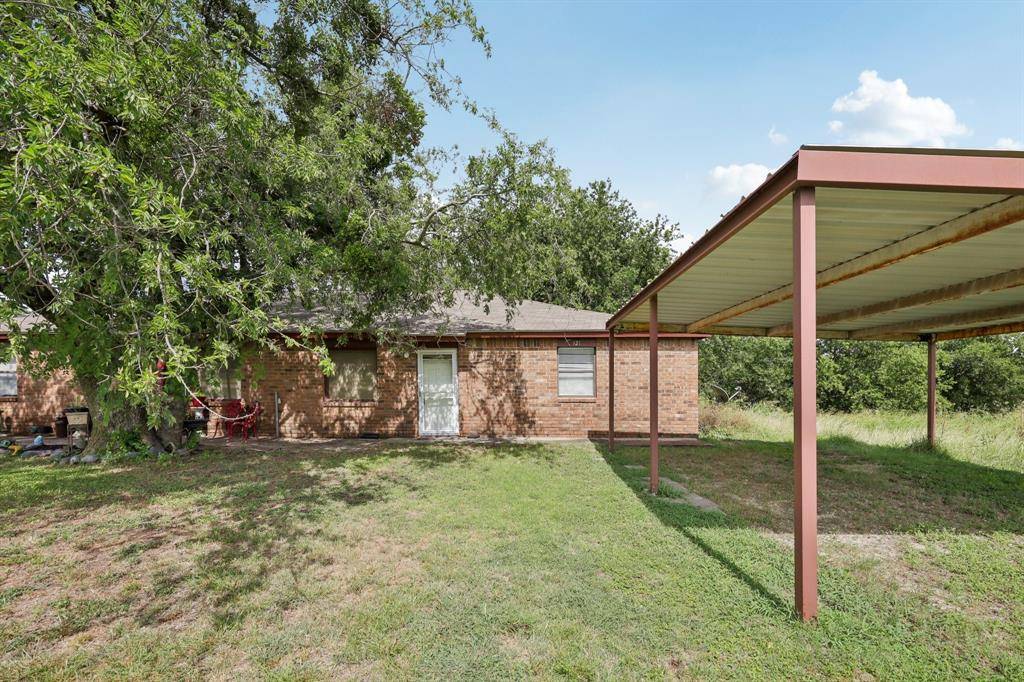 121 Cindy Lane, Weatherford, TX 76085