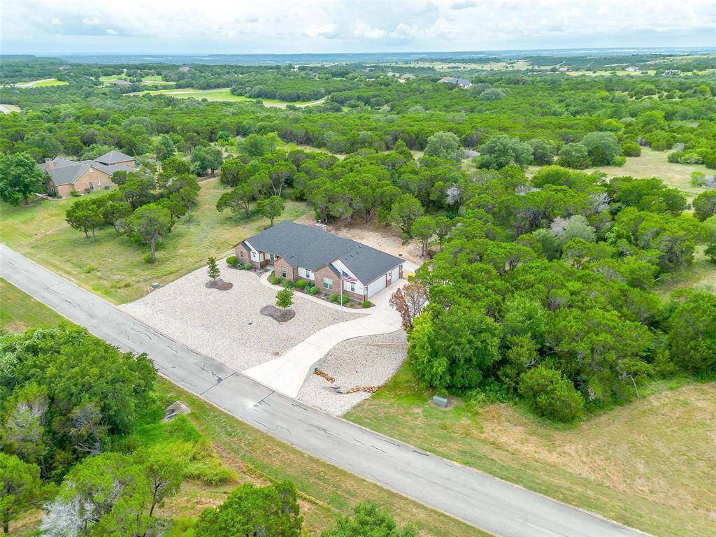 Cleburne, TX 76033,8028 Leven Link Street