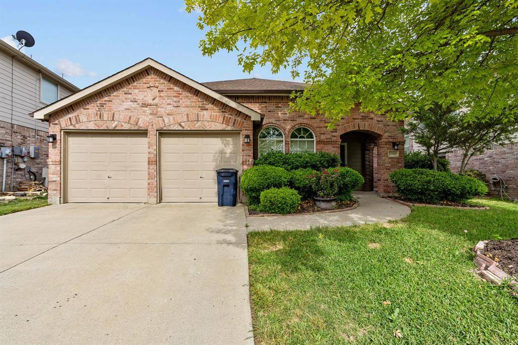14013 Lost Spurs Road, Roanoke, TX 76262