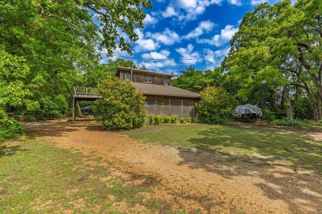 Greenville, TX 75402,4368 W Beach Drive