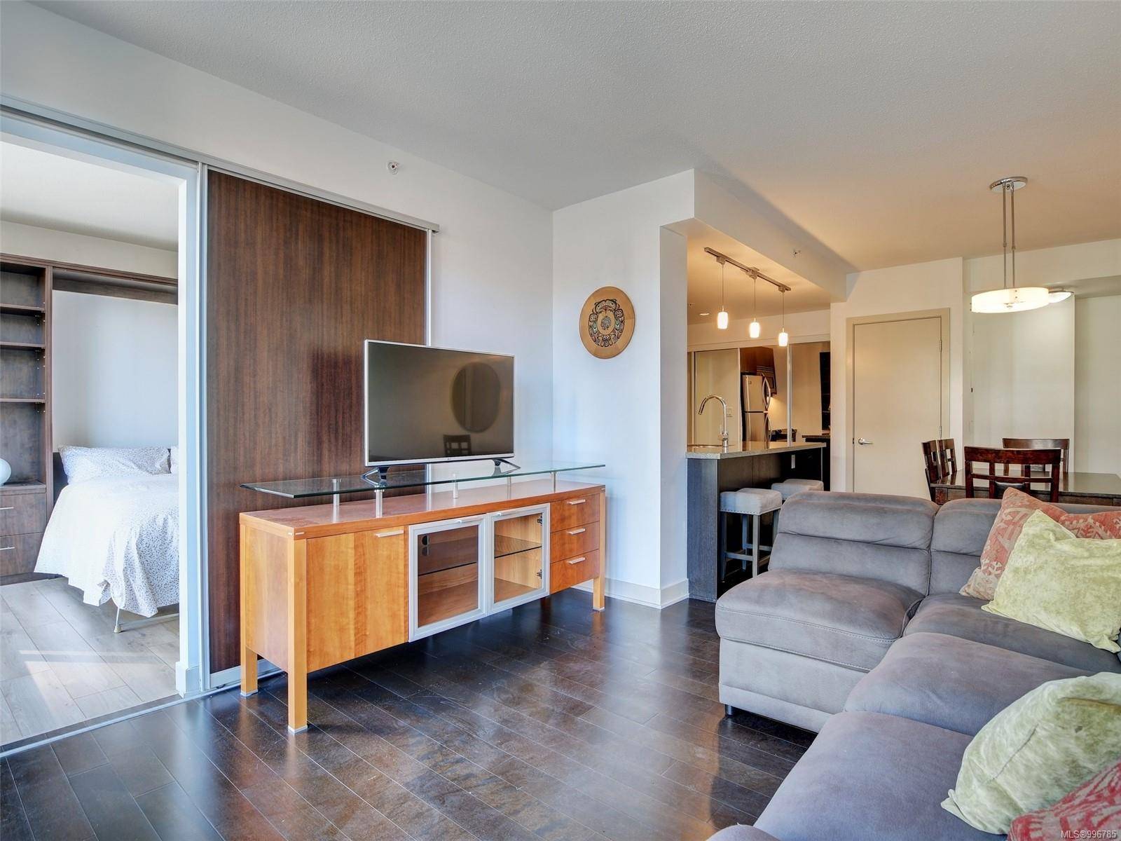 Victoria, BC V8W 0A4,760 Johnson St #212