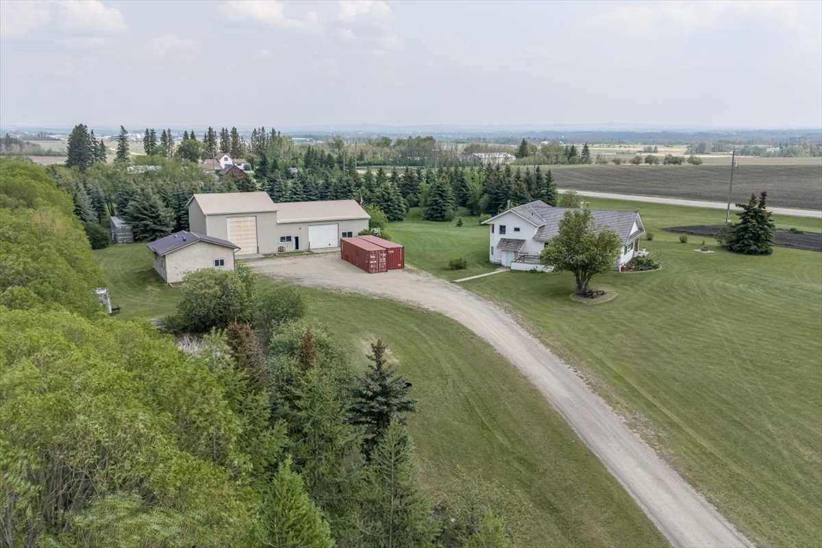 39403 Range Road 275, Rural Lacombe County, AB T4M 0X2