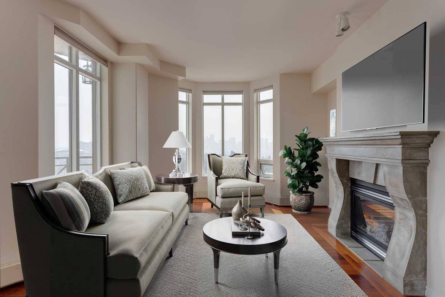 1718 14 AVE NW #809, Calgary, AB T2N 4Y7