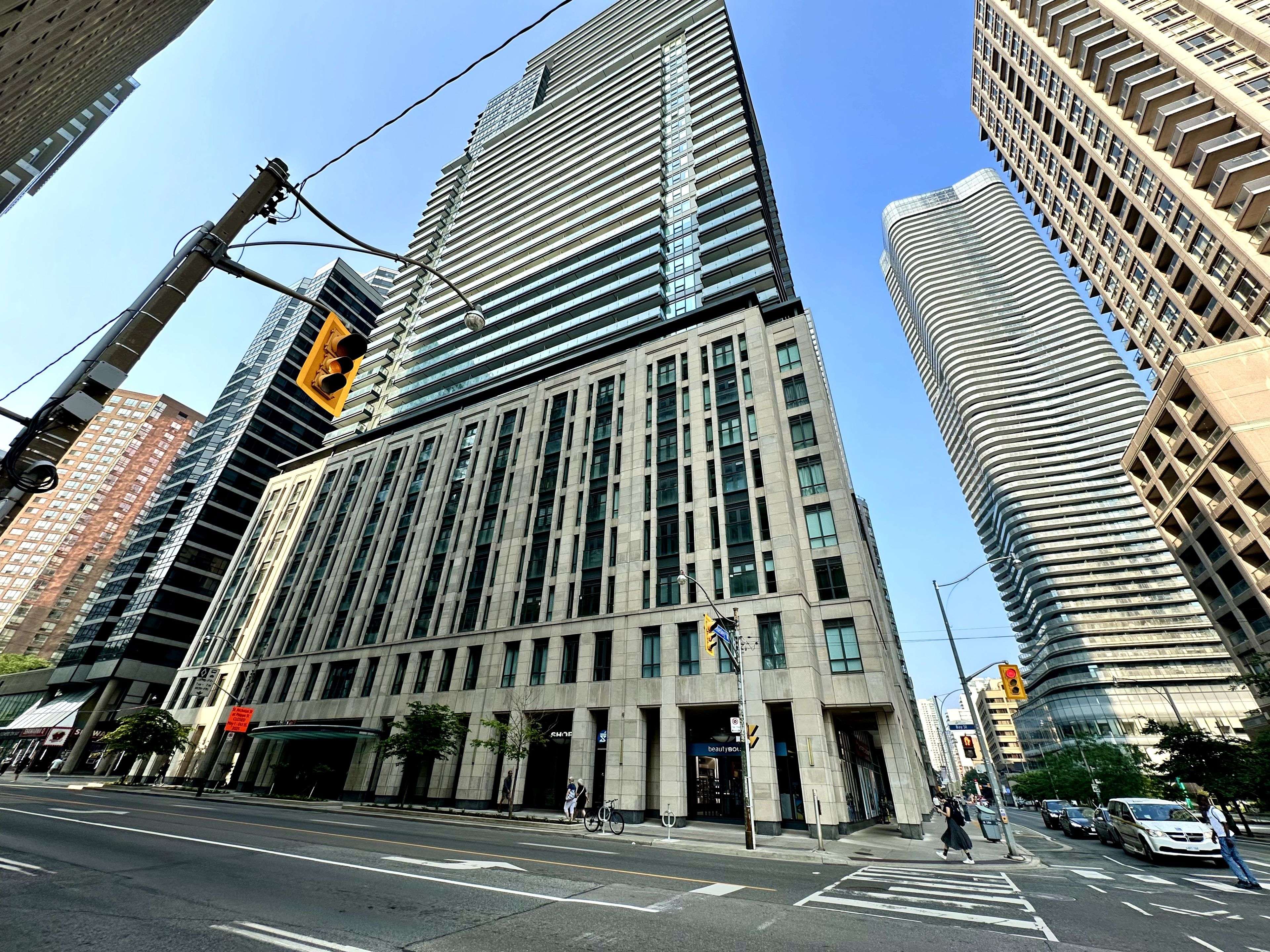 Toronto C01, ON M5S 0C6,955 Bay ST N #421