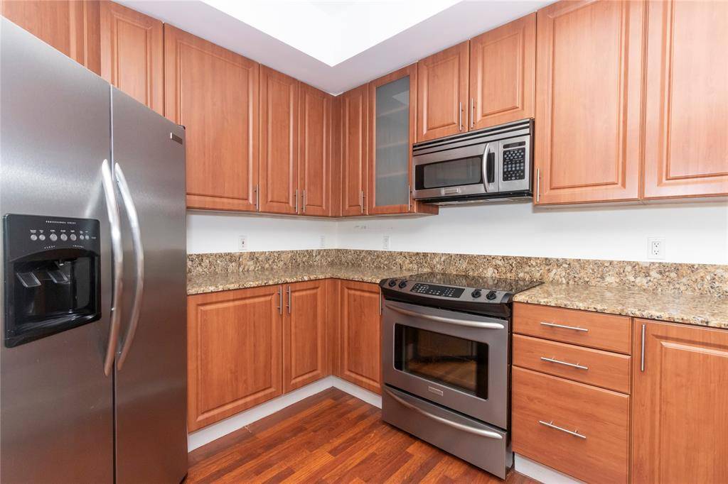 Wilton Manors, FL 33334,2601 NE 14th Ave #302