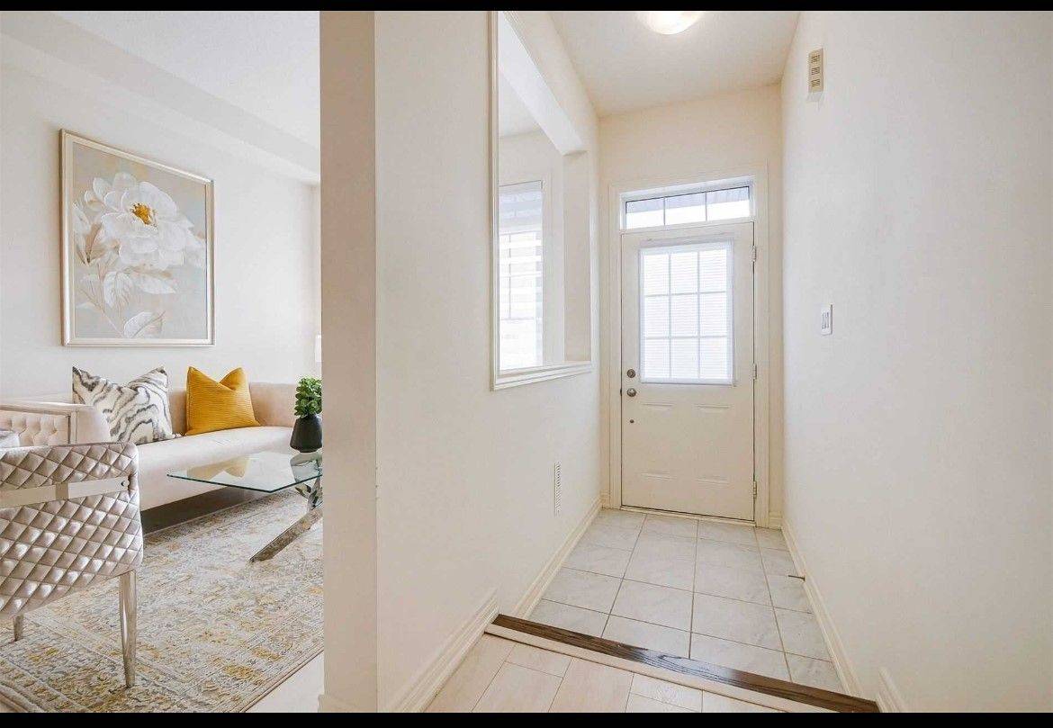 Brampton, ON L7A 4E5,49 Truro CIR