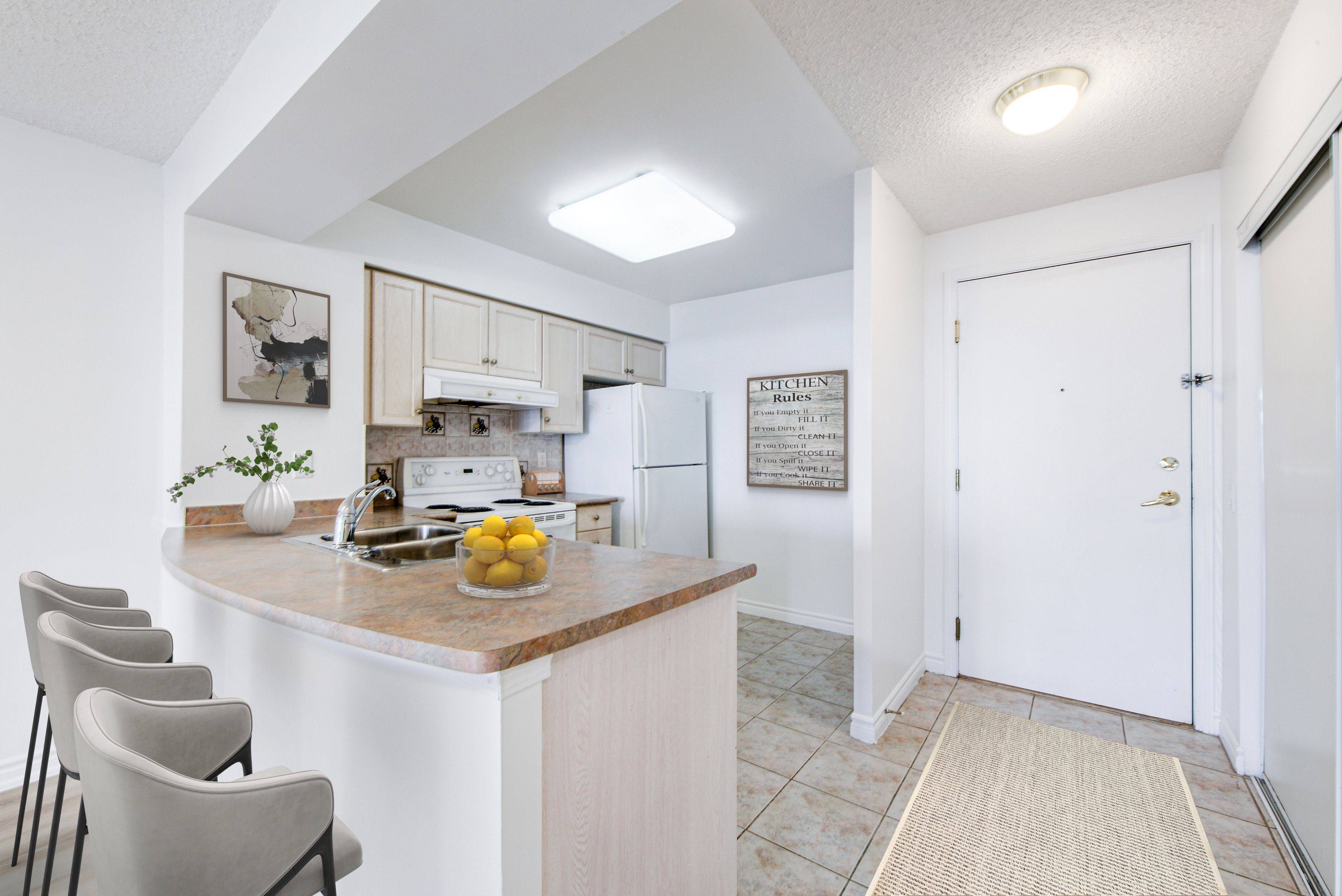 Mississauga, ON L5R 3Z5,35 Kingsbridge Garden CIR #1509