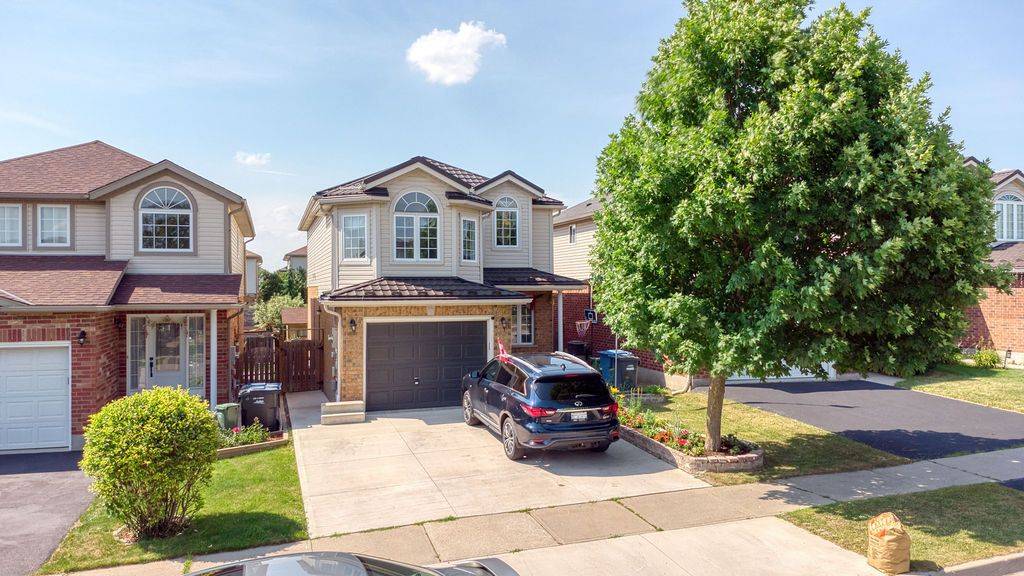 26 Warren ST, Guelph, ON N1E 0A2