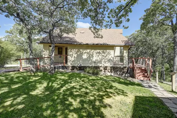 Nocona, TX 76255,41 Crestline Court