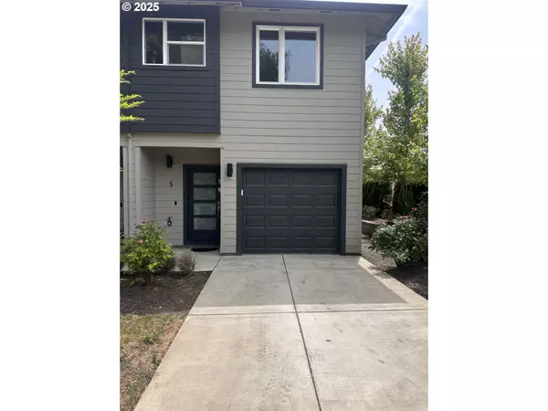 2828 22nd AVE #5, Forest Grove, OR 97116