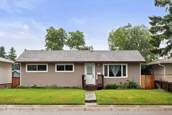 Calgary, AB t2b 1j6,2602 44 ST SE
