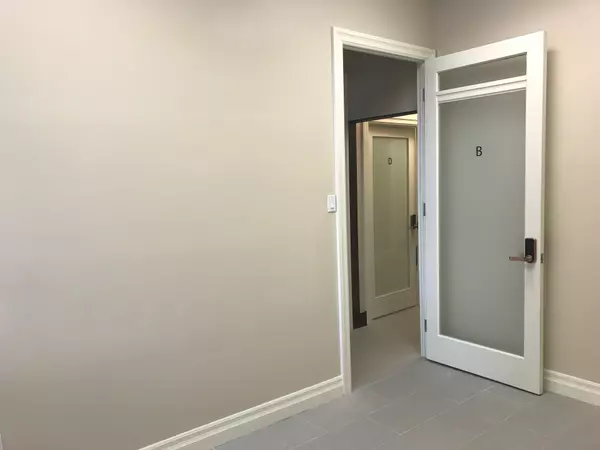 Toronto C14, ON M2N 5R6,5409 Yonge ST #209