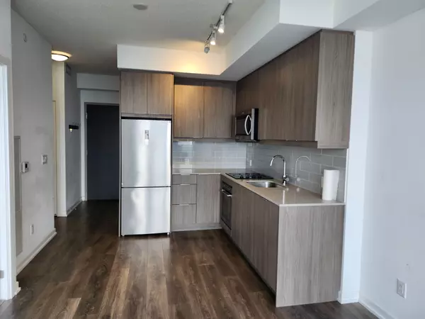 Toronto C15, ON M2J 0H2,32 Forest Manor RD #2604