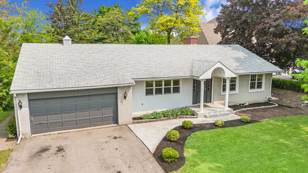 120 Riverbank DR, Cambridge, ON N3H 4R6