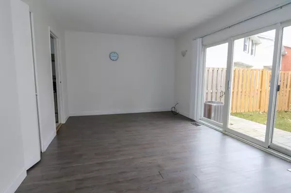Waterloo, ON N2L 5S7,411 Keats WAY #1