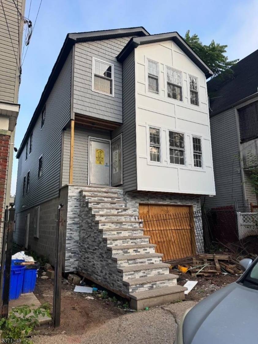 691 S 20Th St, Newark City, NJ 07103
