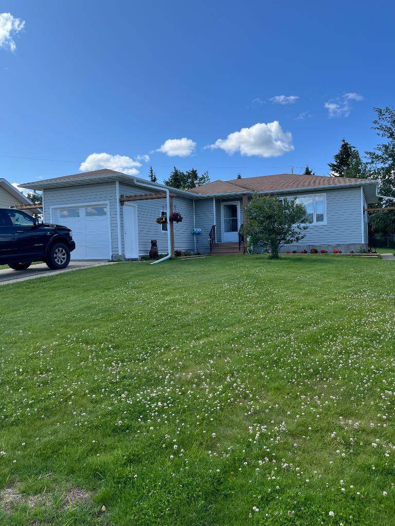 3 Isbister AVE, Swan Hills, AB T0G2C0