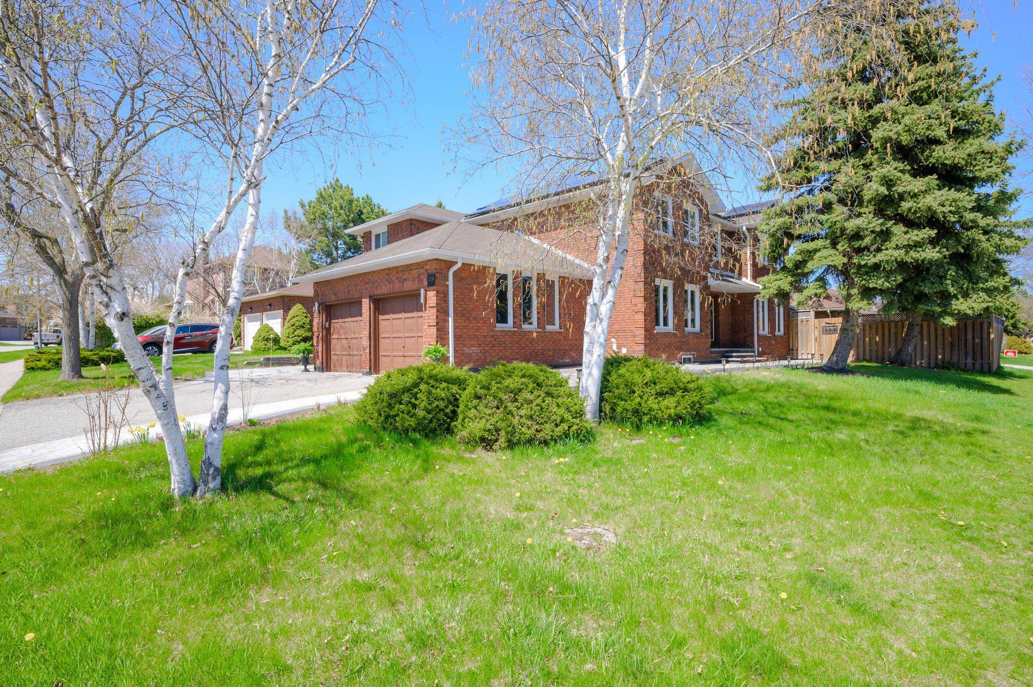 2728 Guilford CRES, Oakville, ON L6J 6Z8