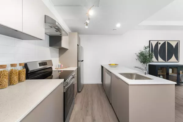 Brampton, ON L6X 4P7,100 Manett CRES #TH2