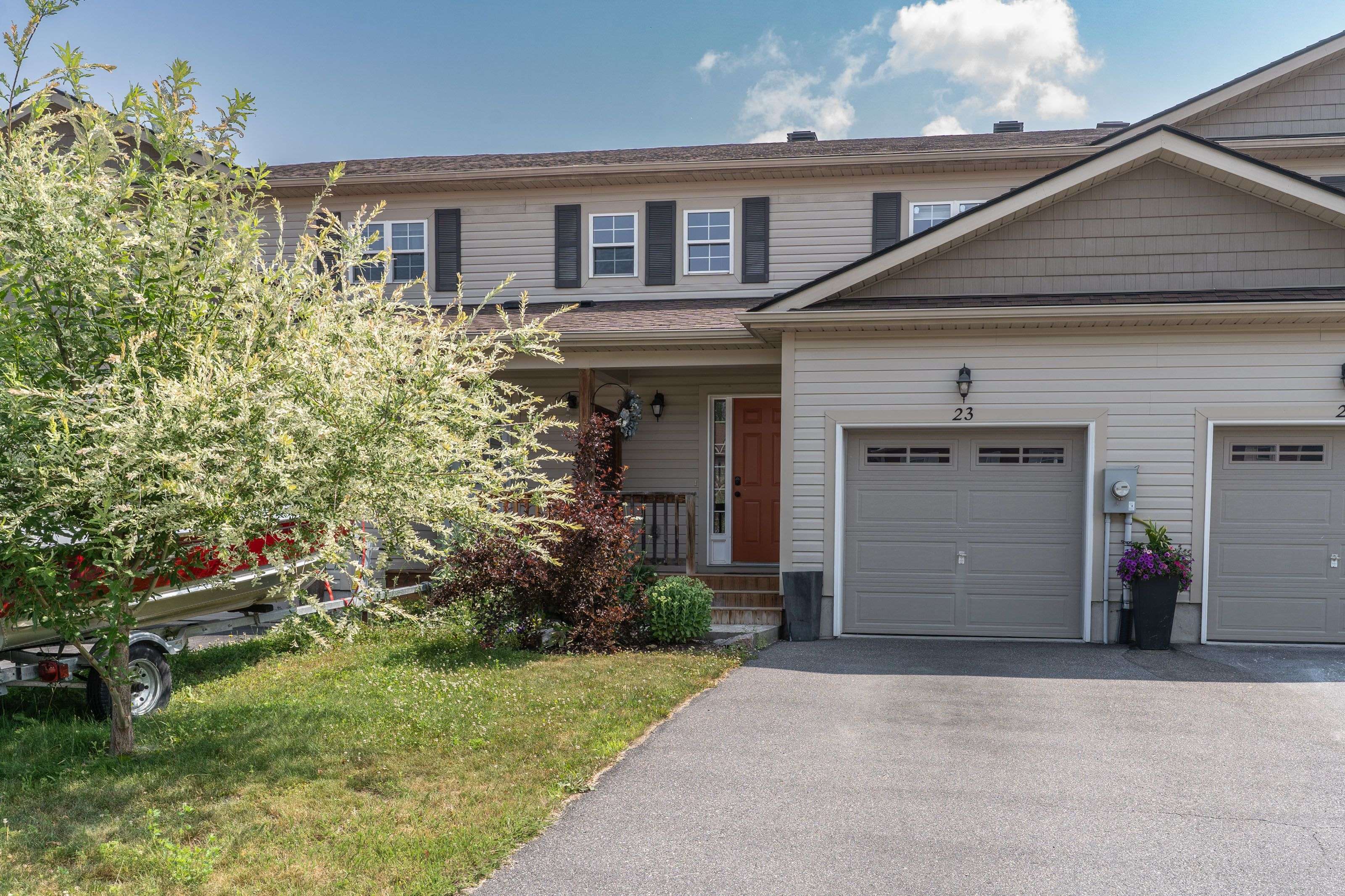 23 Little Ryans WAY, Bracebridge, ON P1L 0C3