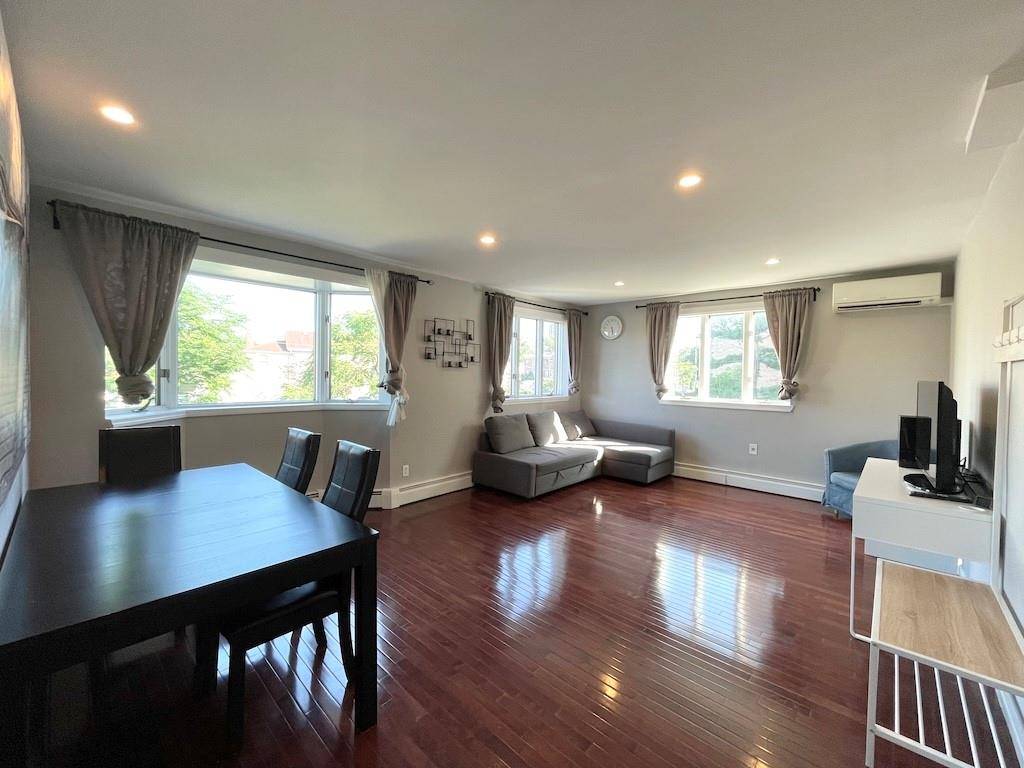 224 Bay 44th ST #224B, Brooklyn, NY 11214